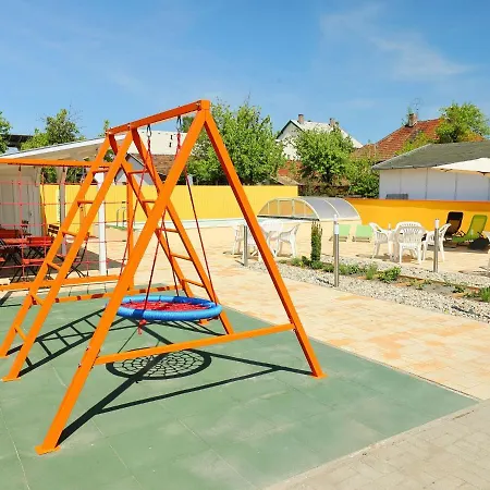 Amarillo 1 By Interhome 아파트 Balatonkeresztúr